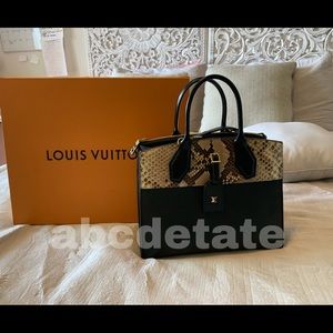 City Steamer MM Snakeskin